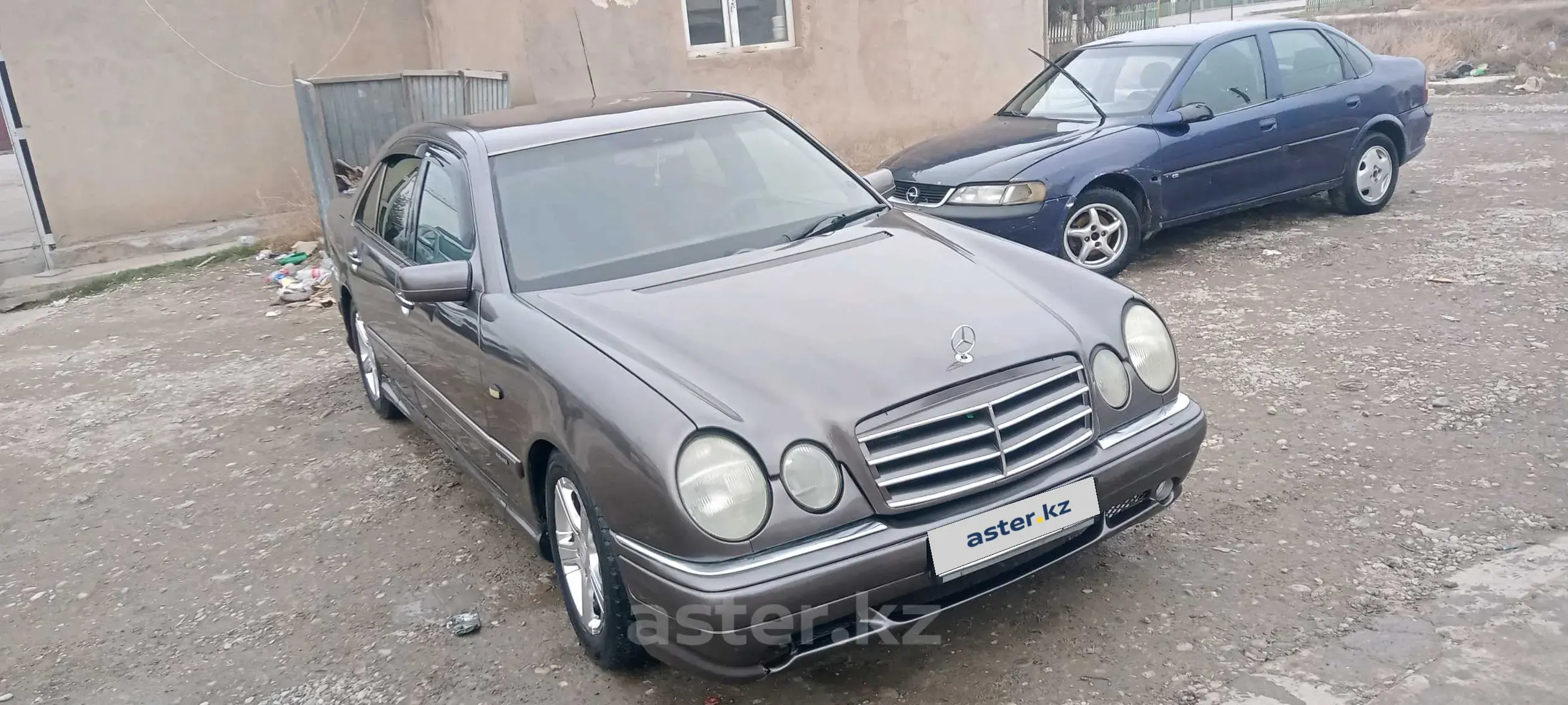 Mercedes-Benz E-Класс 1996