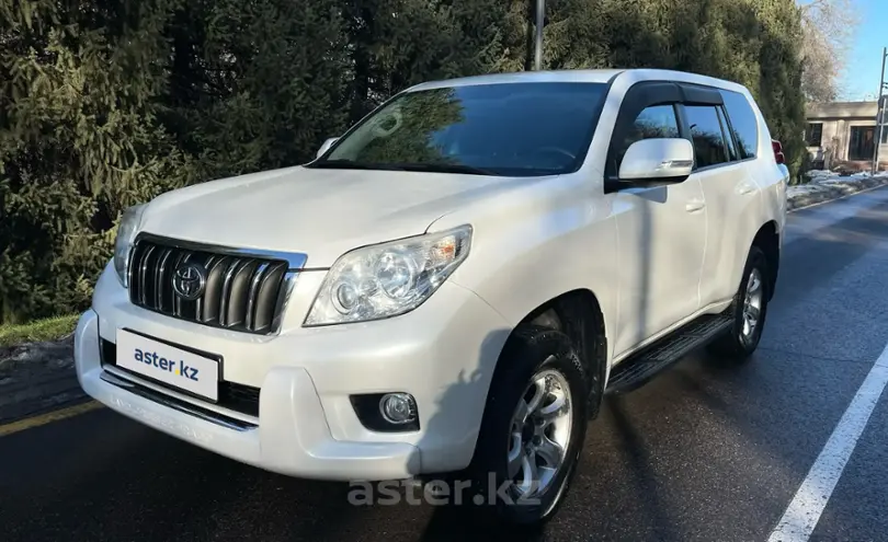 Toyota Land Cruiser Prado 2009 года за 16 900 000 тг. в Алматы