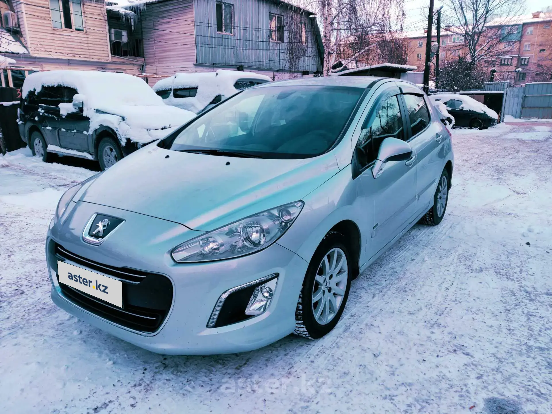 Peugeot 308 2011