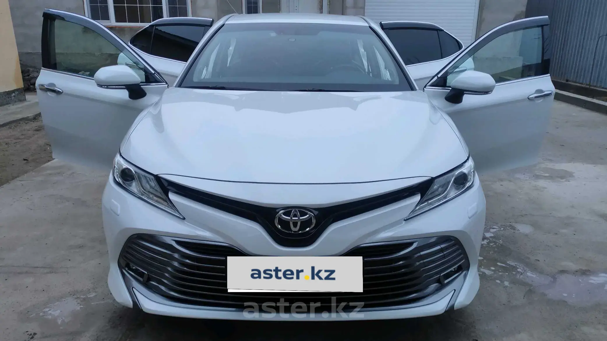 Toyota Camry 2018