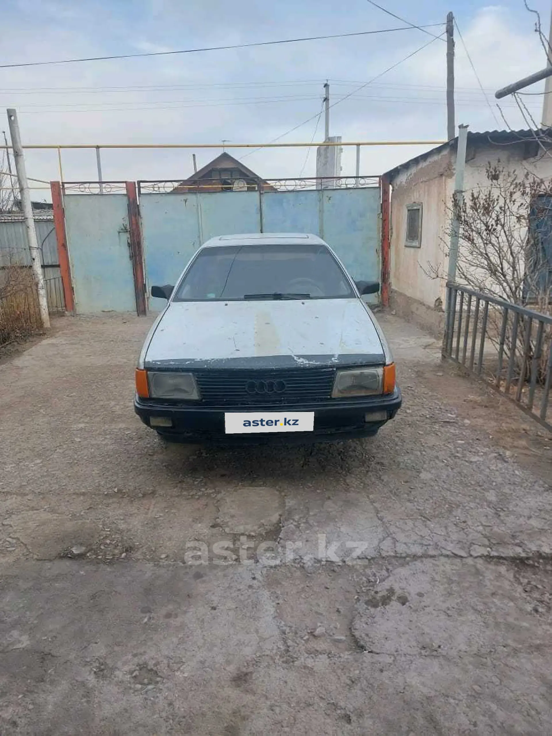 Audi 100 1984