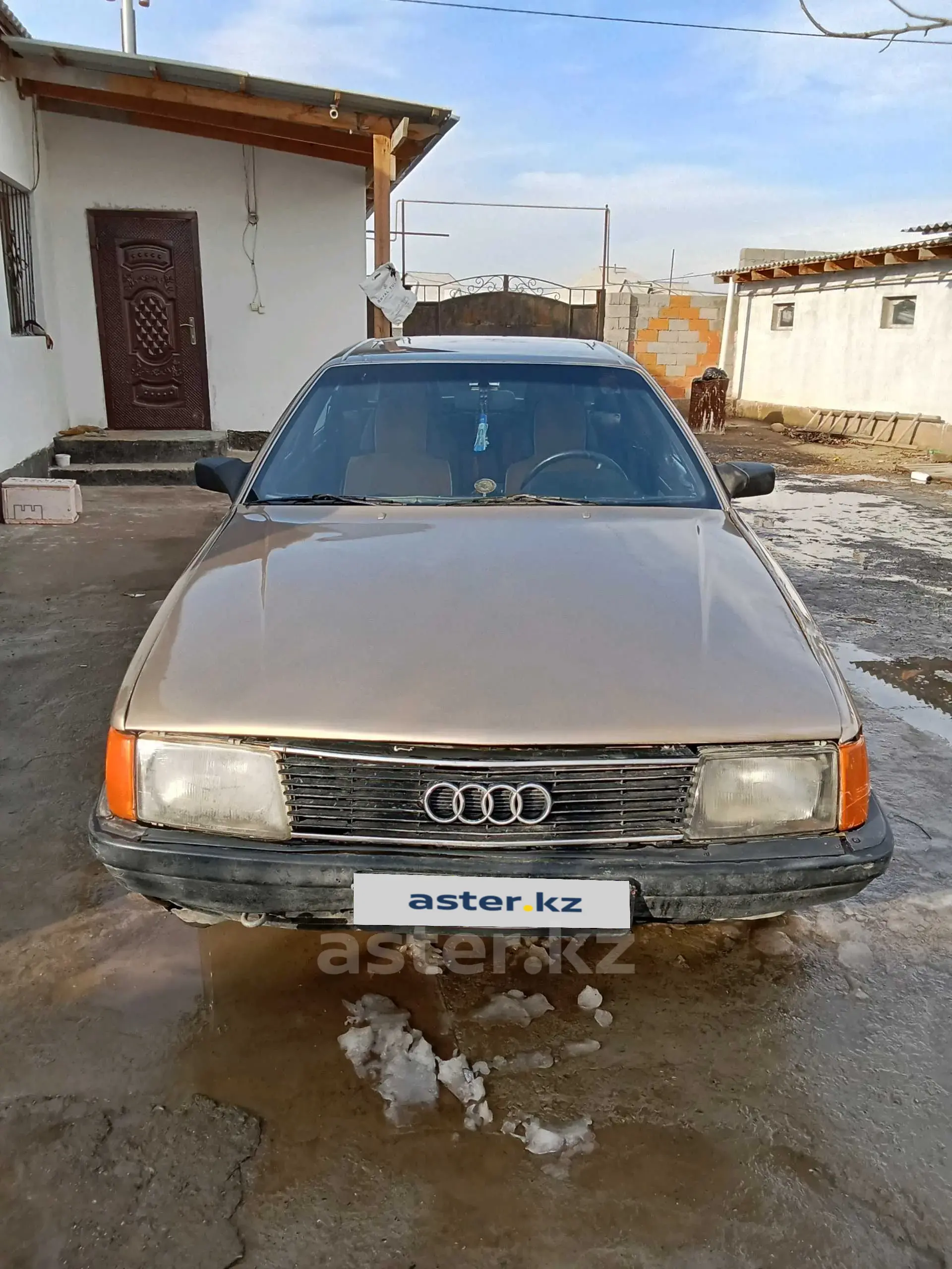 Audi 100 1985