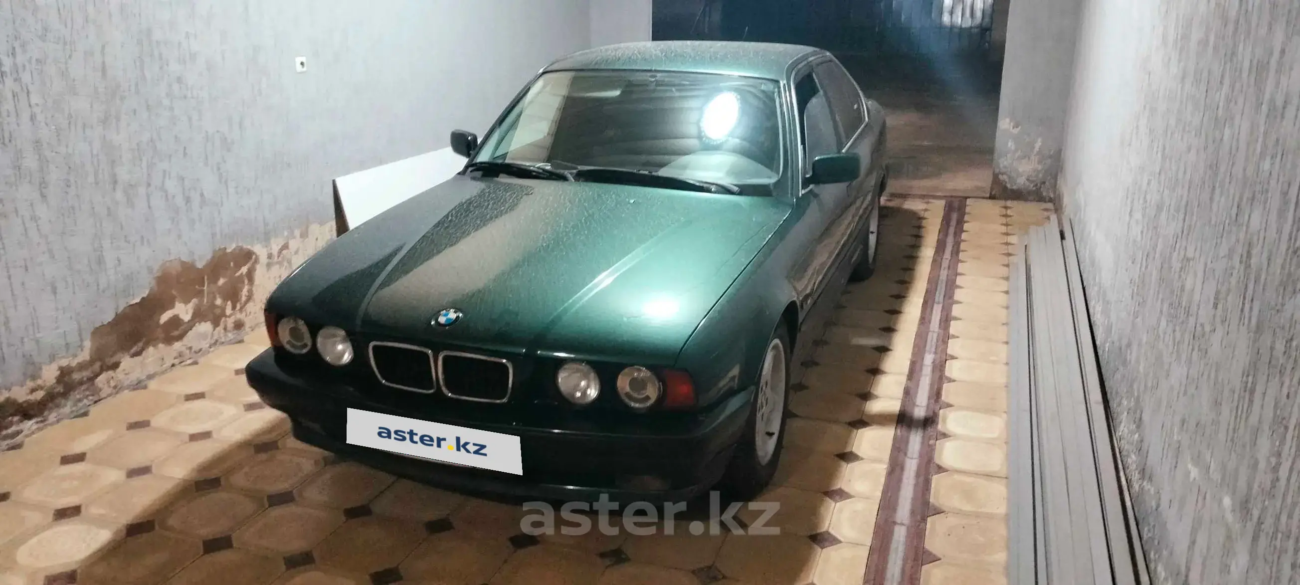 BMW 5 серии 1993