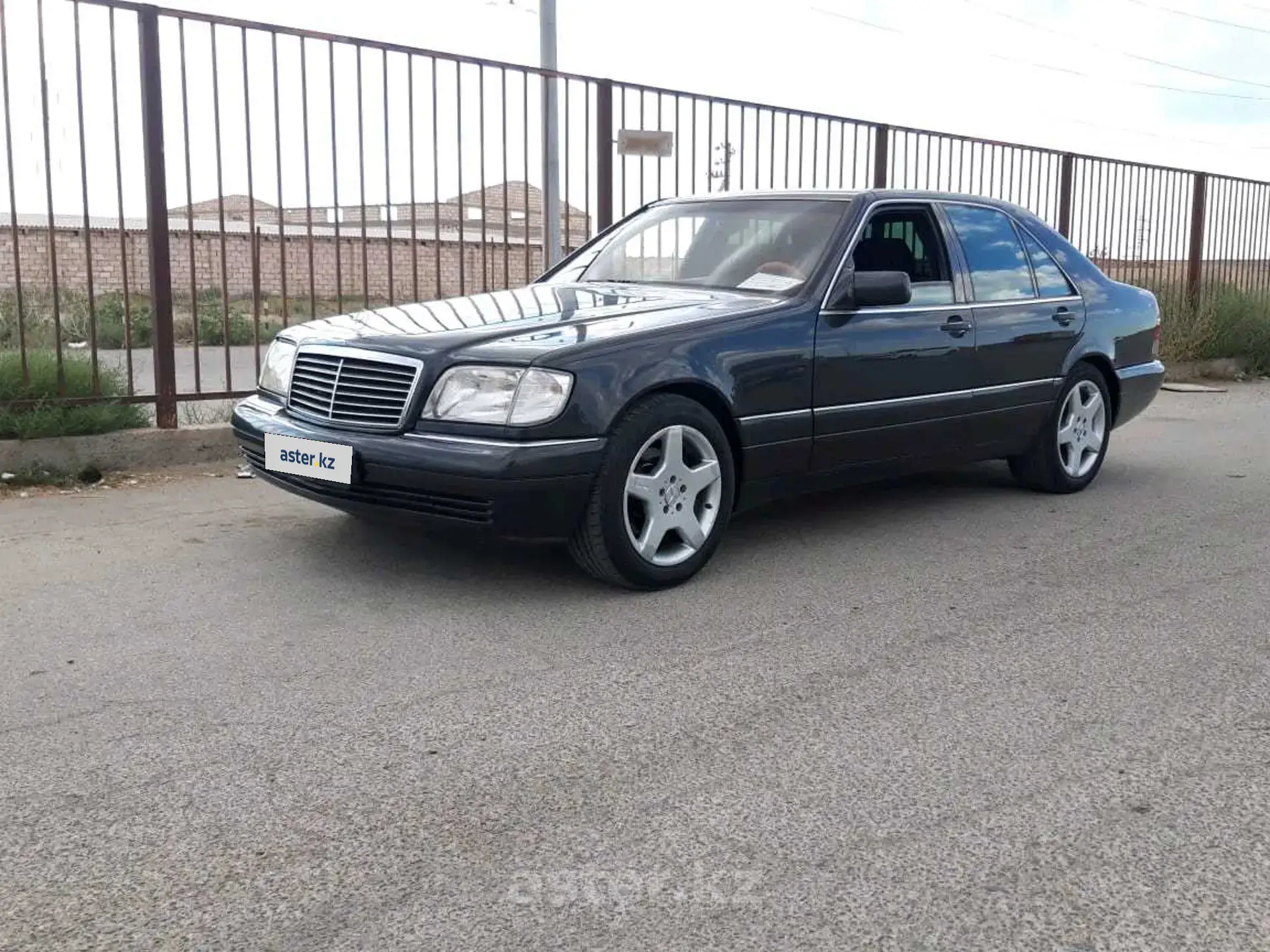 Mercedes-Benz S-Класс 1995