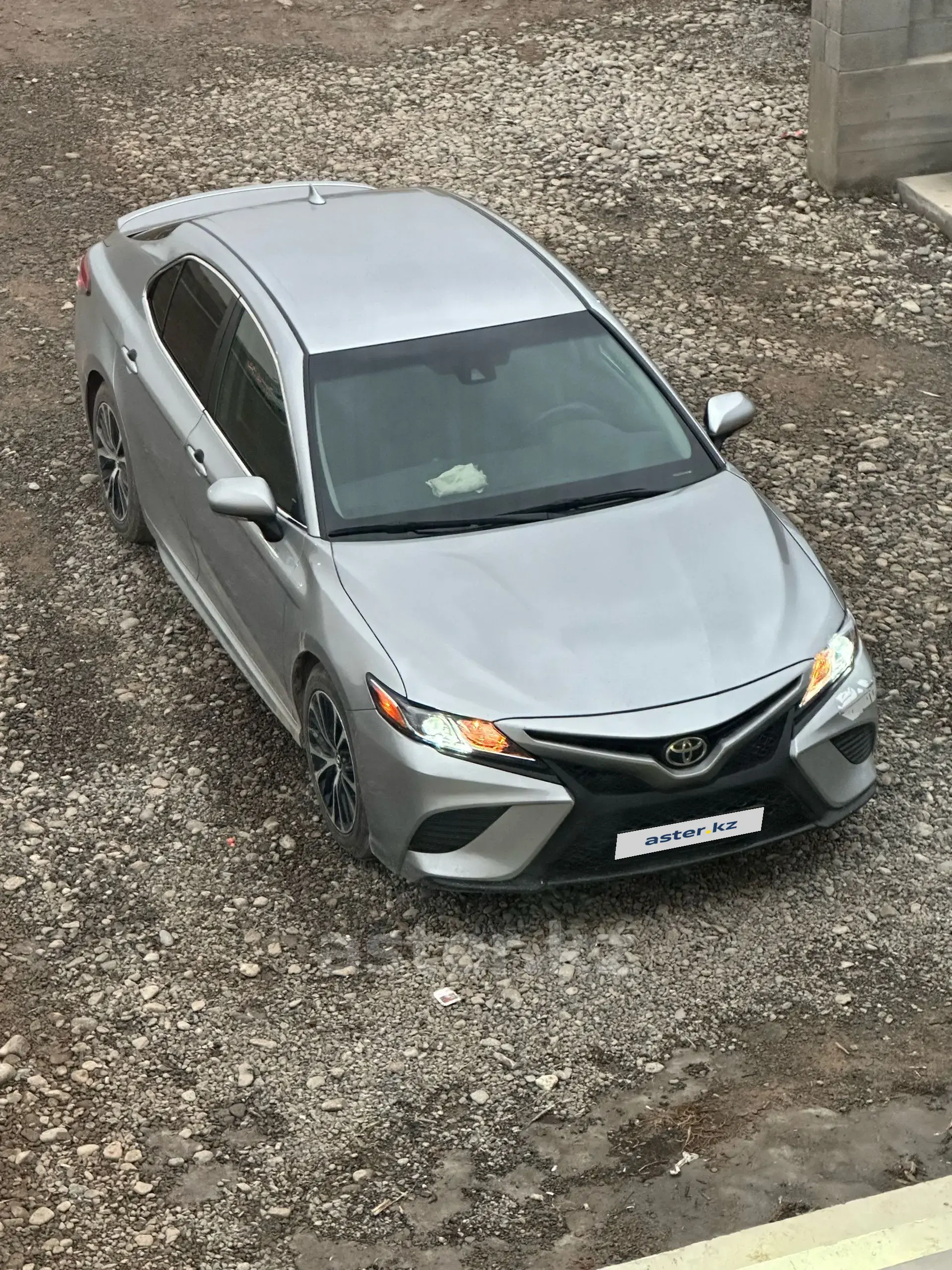 Toyota Camry 2019