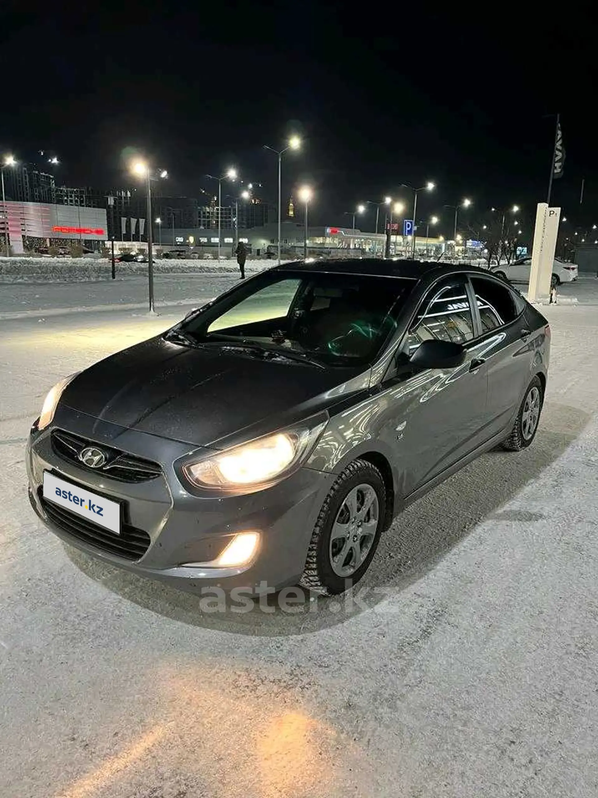 Hyundai Accent 2013