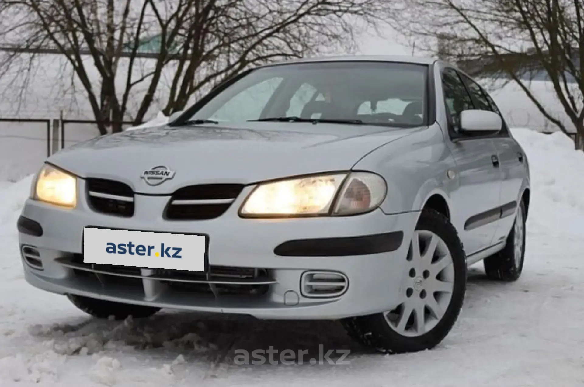 Nissan Almera 2000