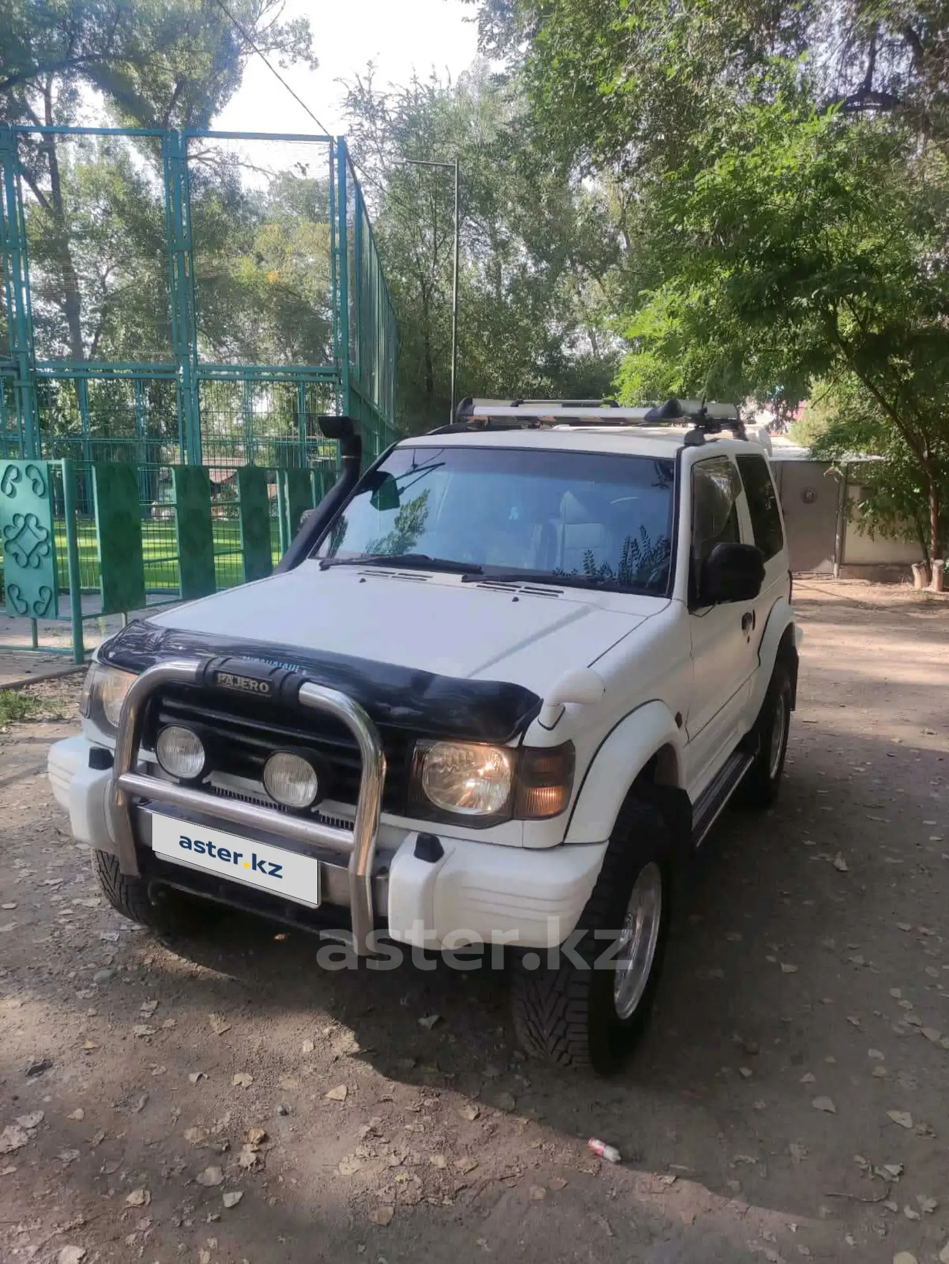 Mitsubishi Pajero 1996