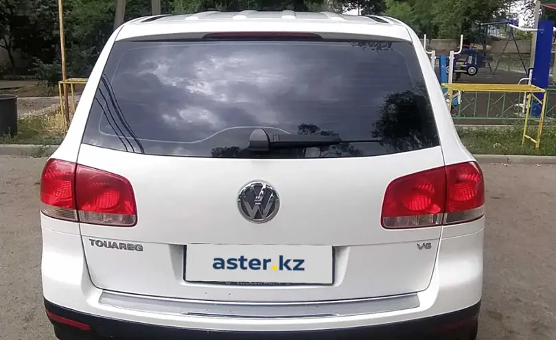 Volkswagen Touareg 2005 года за 6 700 000 тг. в Алматы фото 3