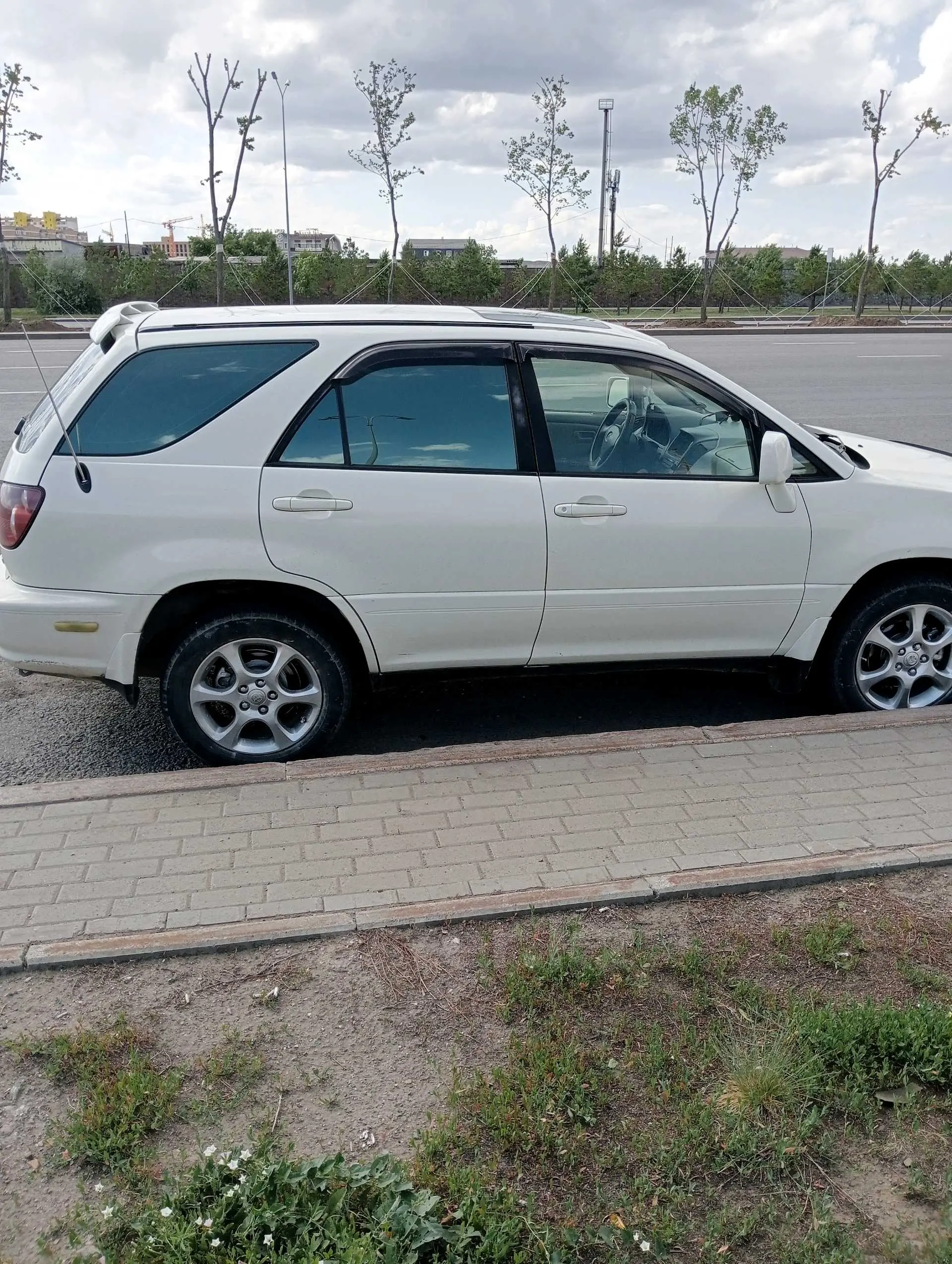 Lexus RX 1999