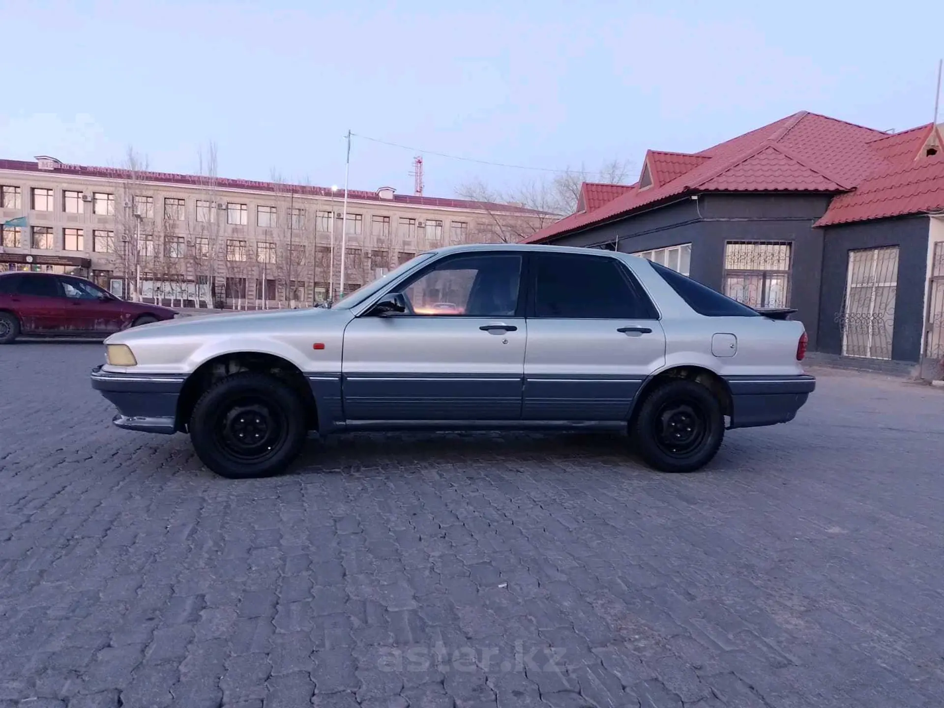 Mitsubishi Galant 1992