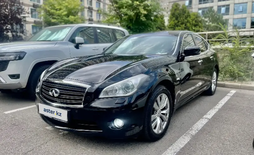 Infiniti Q70 2014 года за 13 500 000 тг. в Алматы
