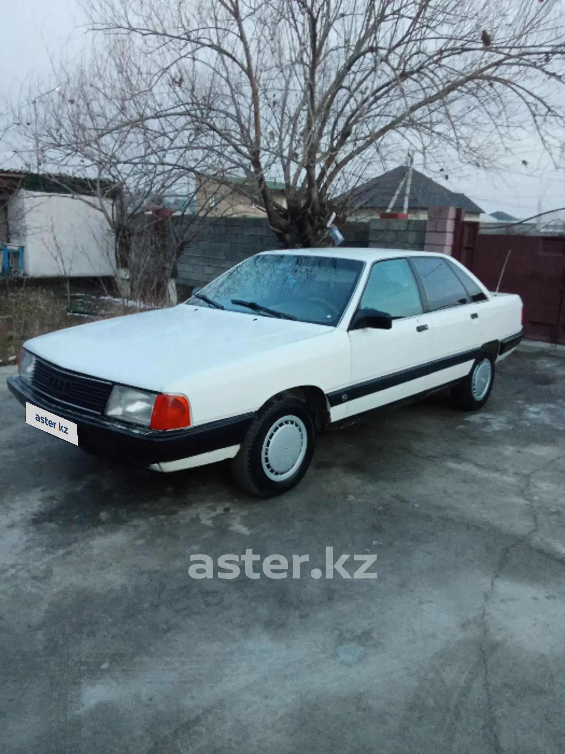 Audi 100 1990