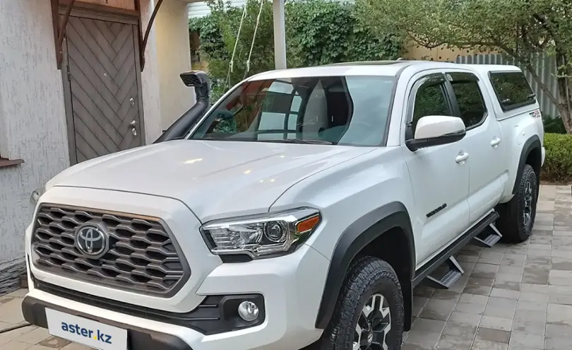 Toyota Tacoma 2022 года за 28 900 000 тг. в Алматы