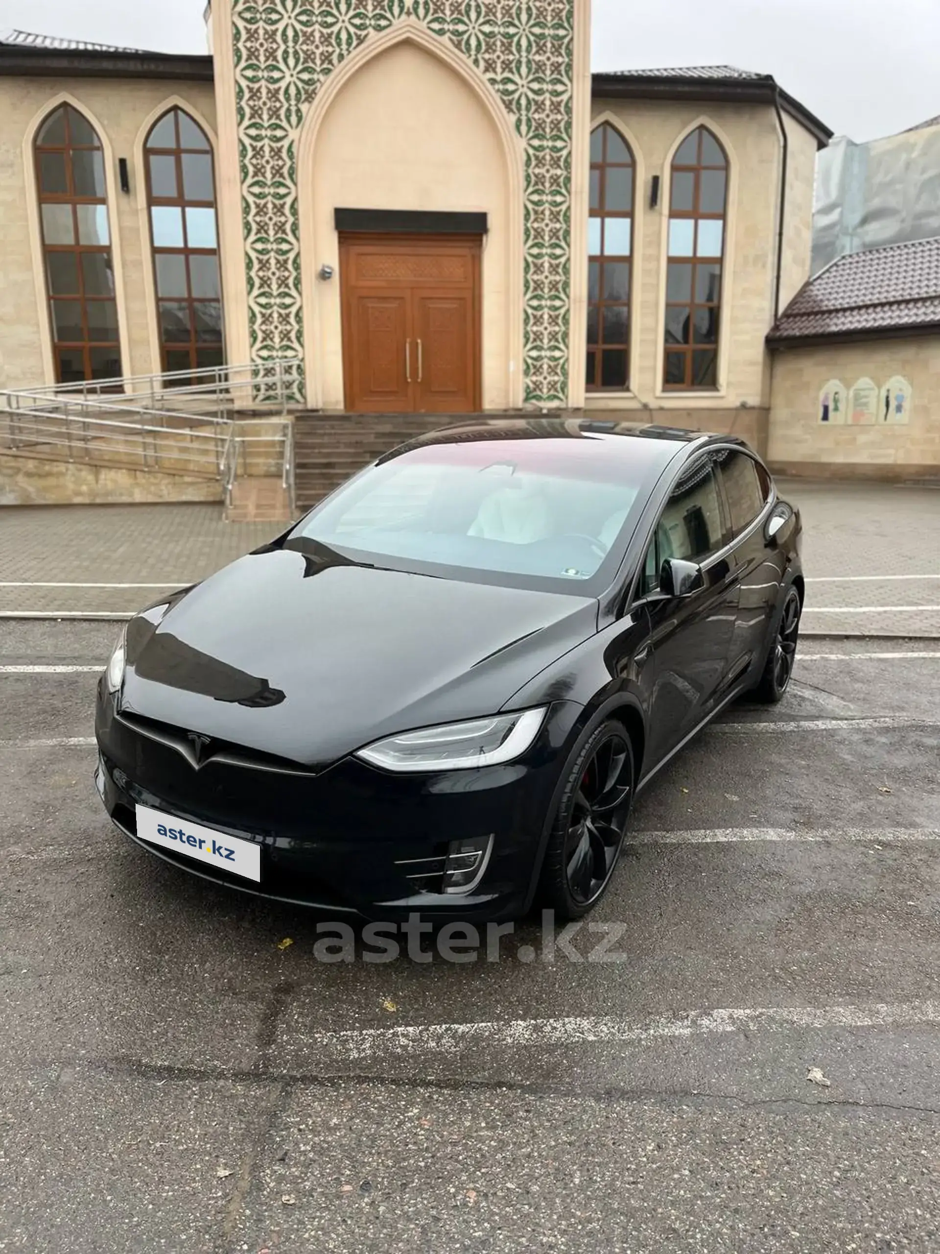 Tesla Model X 2018