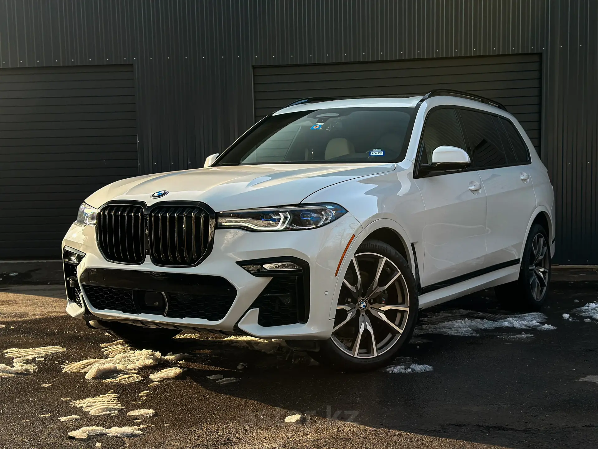 BMW X7 2021