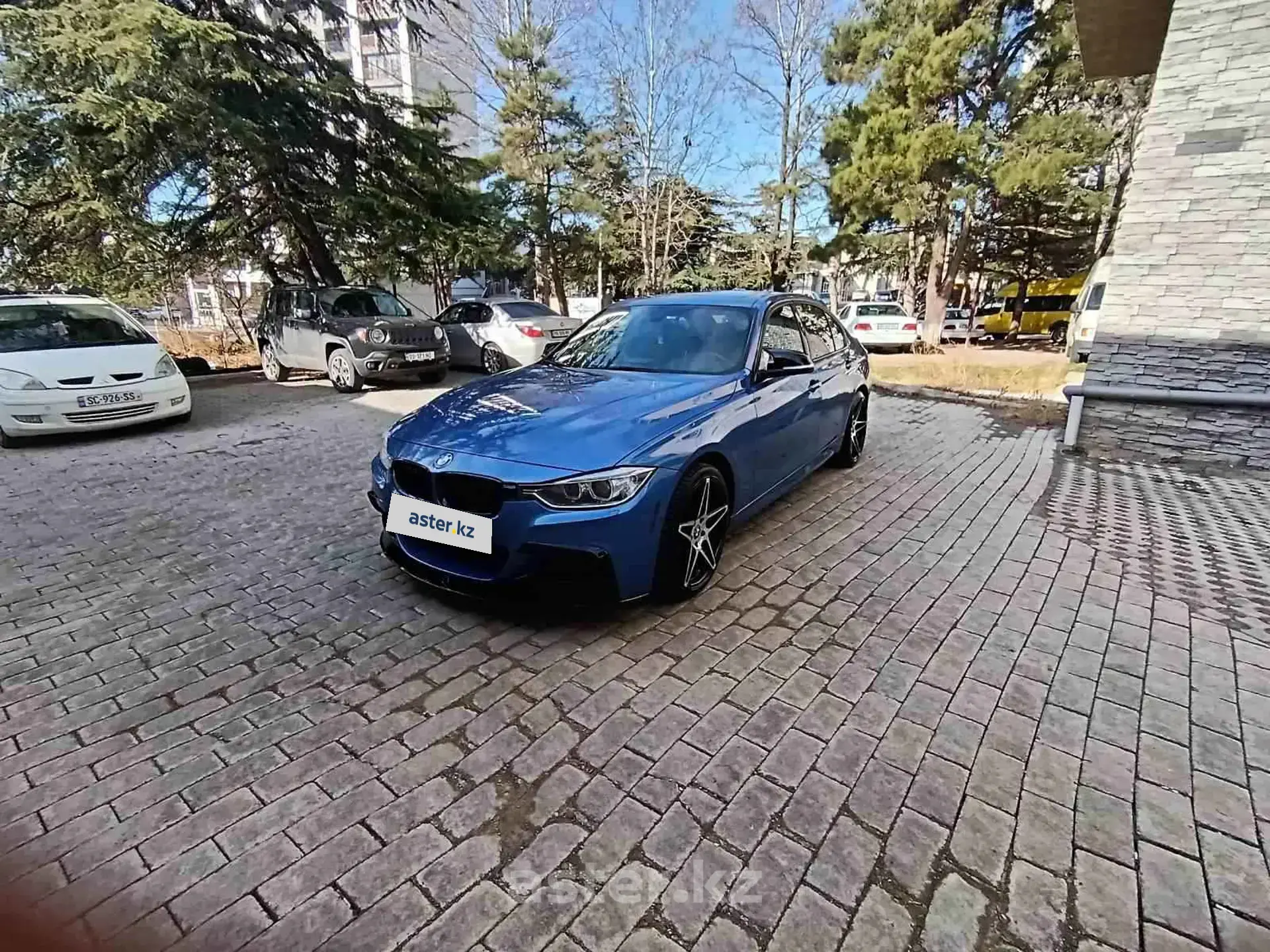 BMW 3 серии 2012