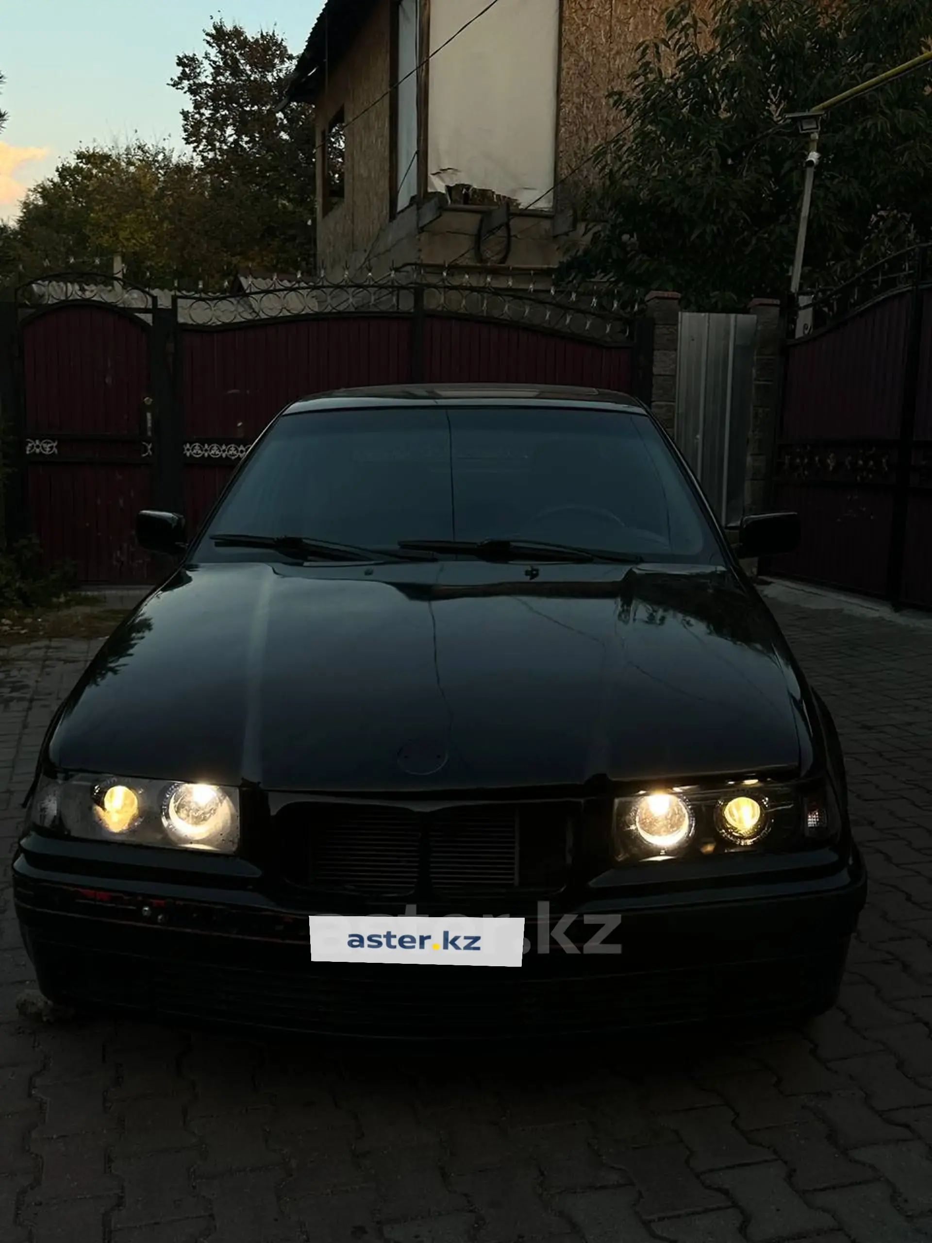 BMW 3 серии 1993