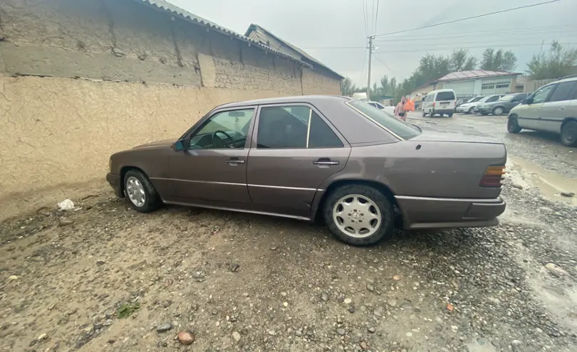 Mercedes-Benz E-Класс 1992 года за 1 500 000 тг. в Шымкент