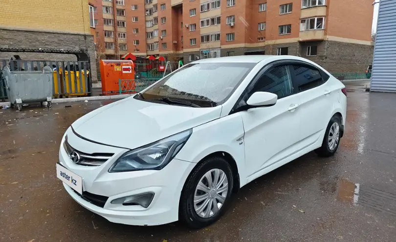 Hyundai Solaris 2015 года за 5 500 000 тг. в Астана