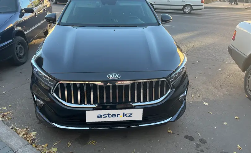 Kia K7 2021 года за 16 500 000 тг. в Астана