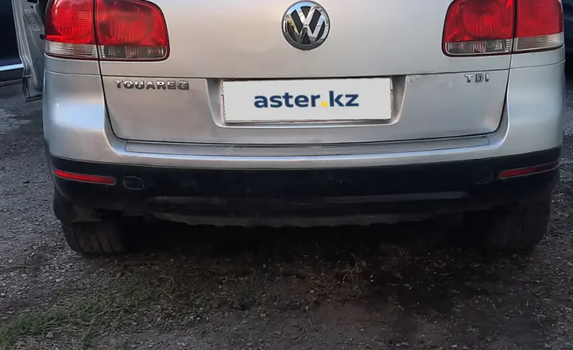 Volkswagen Touareg 2004 года за 4 500 000 тг. в Алматы фото 3