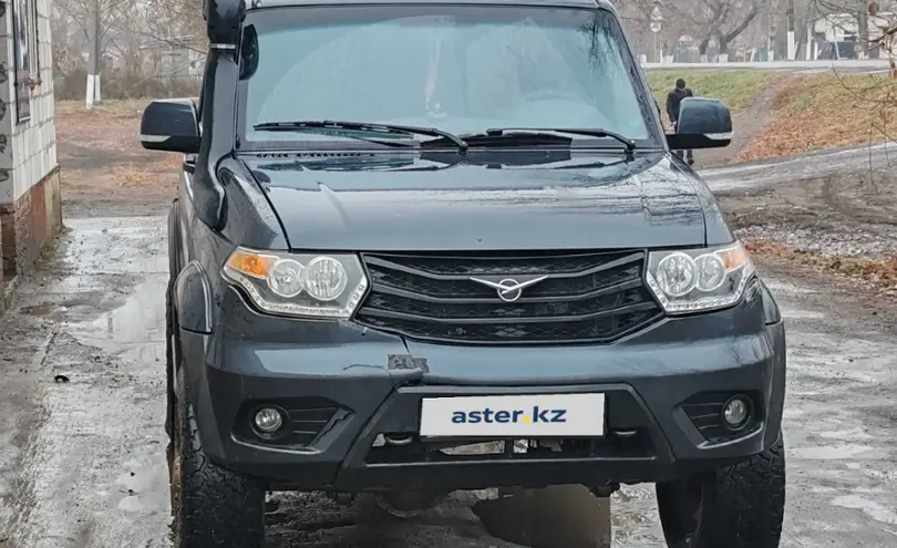 УАЗ Patriot 2016 года за 3 500 000 тг. в Астана фото 2