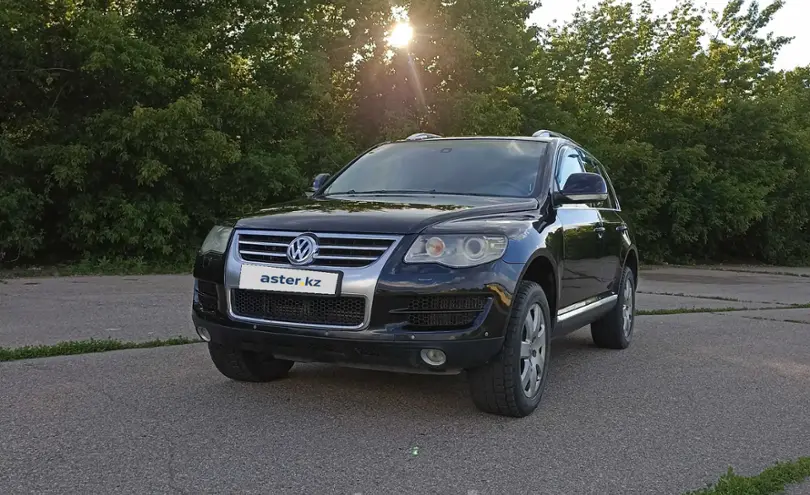 Volkswagen Touareg 2008 года за 7 000 000 тг. в Алматы