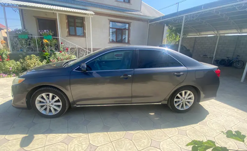 Toyota Camry 2013 года за 8 700 000 тг. в Тараз