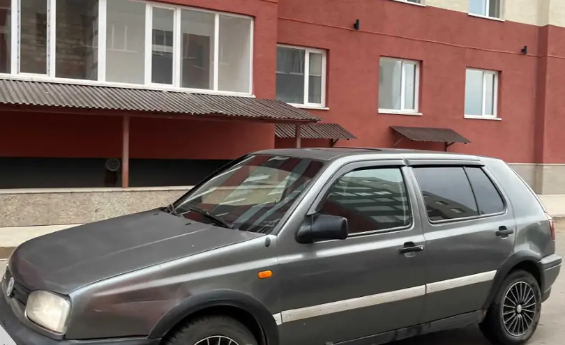 Volkswagen Golf 1994 года за 750 000 тг. в Астана