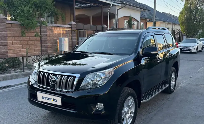 Toyota Land Cruiser Prado 2010 года за 17 500 000 тг. в Тараз