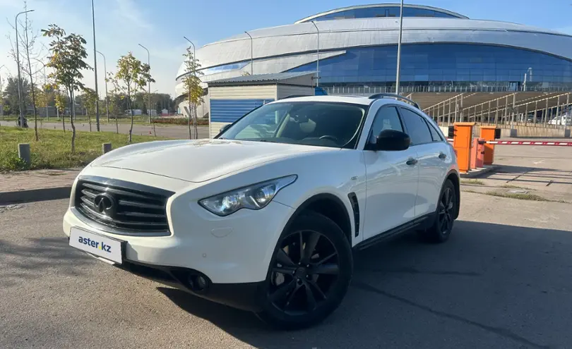 Infiniti QX70 2014 года за 14 500 000 тг. в Алматы