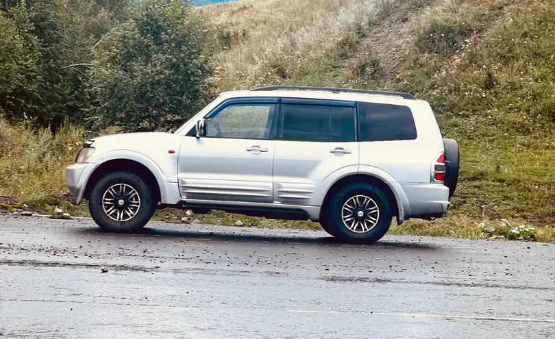 Mitsubishi Pajero 2000 года за 5 300 000 тг. в Восточно-Казахстанская область