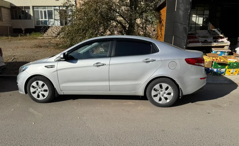 Kia Rio 2015 года за 6 400 000 тг. в Астана