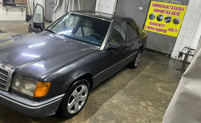 Mercedes-Benz W124 1990 года за 1 600 000 тг. в Алматы