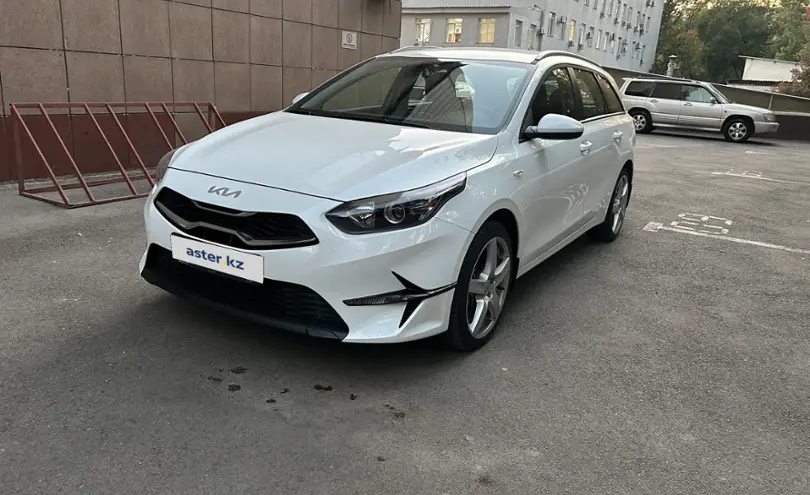 Kia Ceed SW 2023 года за 10 700 000 тг. в Алматы