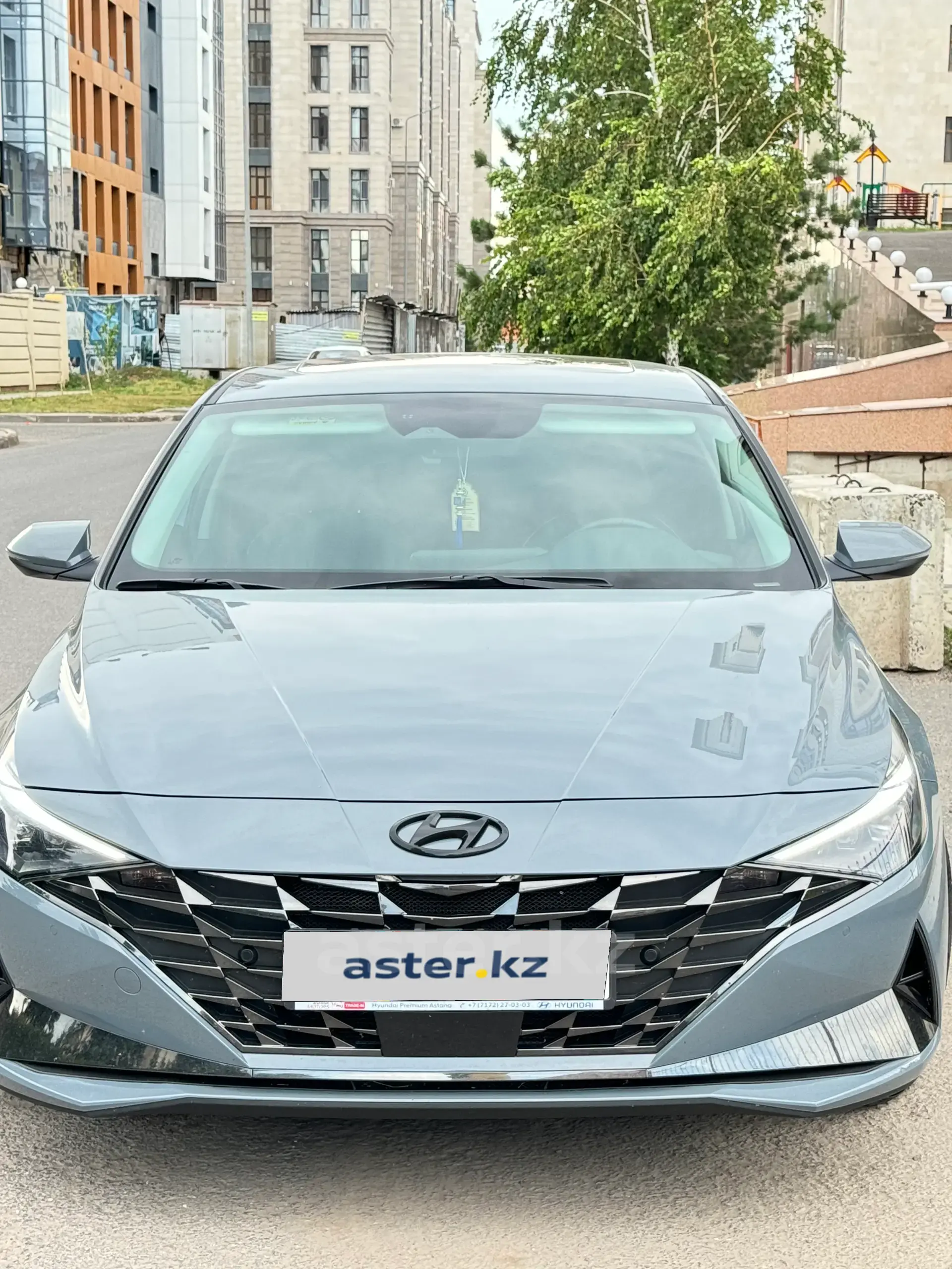 Hyundai Elantra 2023