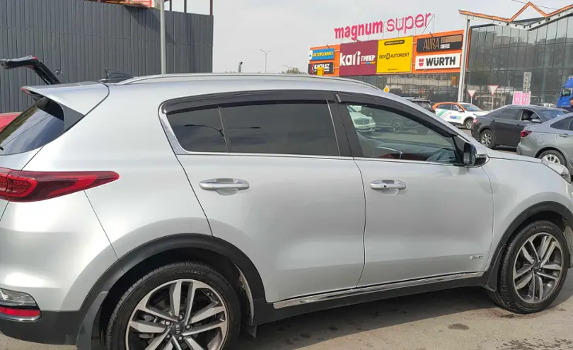 Kia Sportage 2018 года за 11 600 000 тг. в Алматы фото 4
