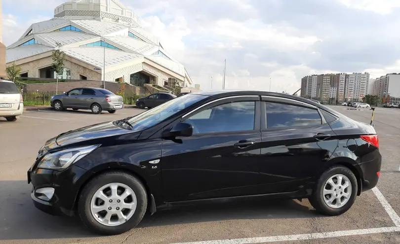 Hyundai Solaris 2015 года за 6 000 000 тг. в Астана