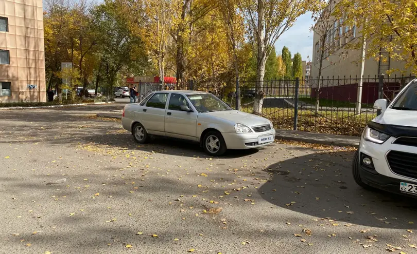 LADA (ВАЗ) Priora 2010 года за 3 200 000 тг. в Астана