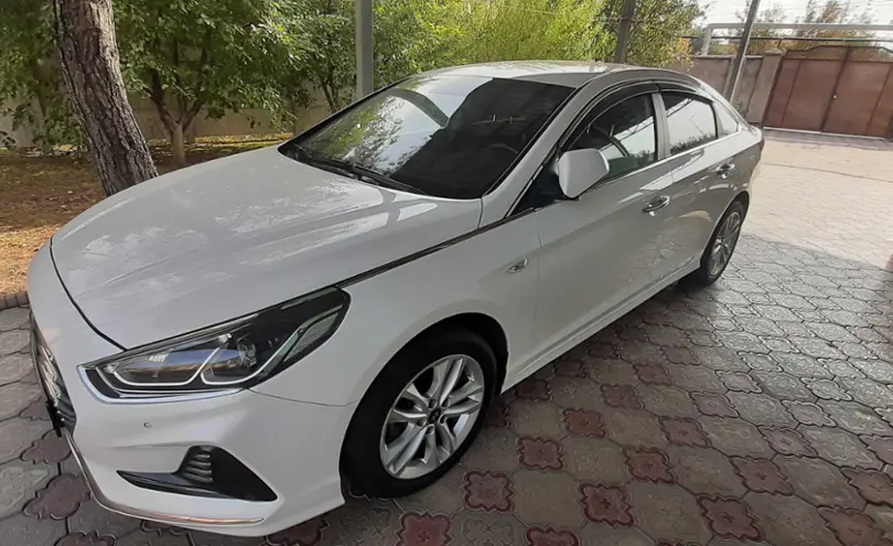 Hyundai Sonata 2019 года за 8 500 000 тг. в Шымкент