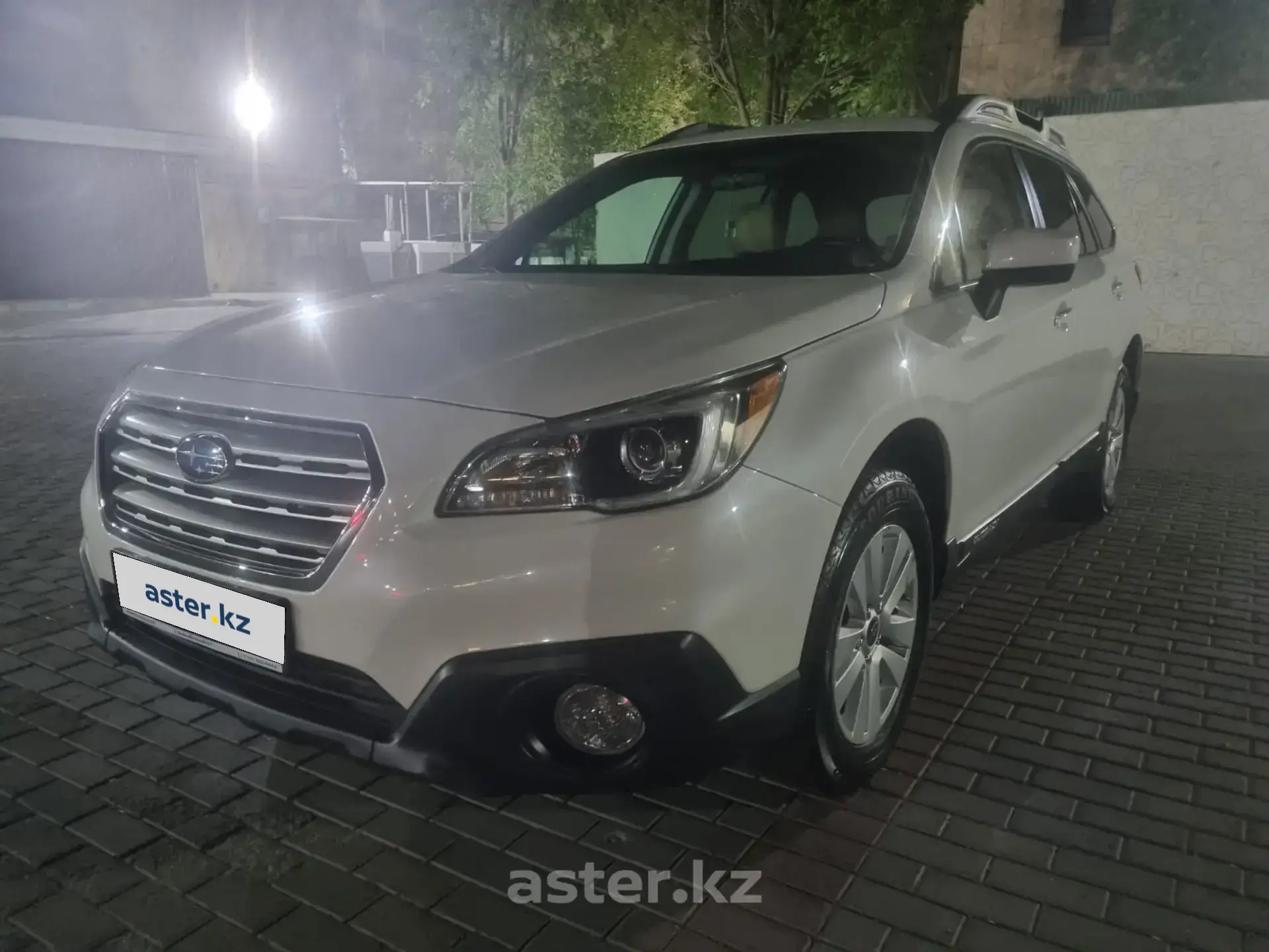 Subaru Outback 2015