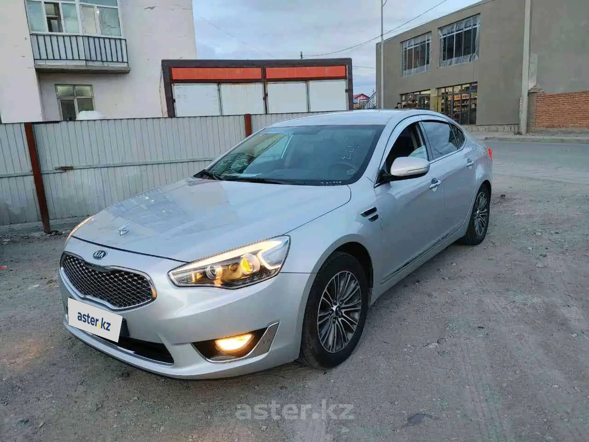 Kia K7 2015