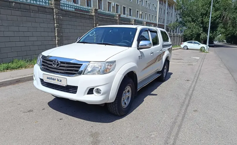 Toyota Hilux 2012 года за 12 500 000 тг. в Алматы