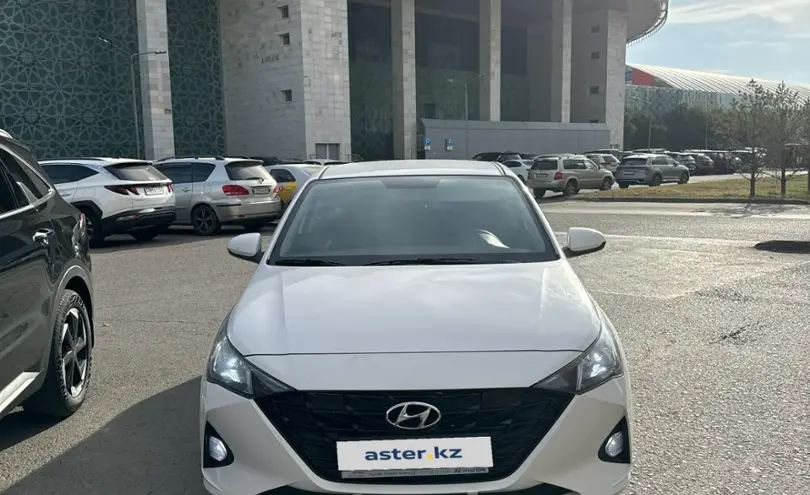 Hyundai Accent 2021 года за 7 500 000 тг. в Астана