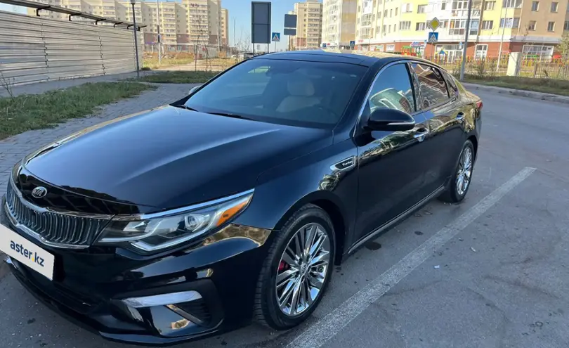 Kia Optima 2017 года за 8 600 000 тг. в Астана