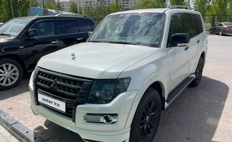 Mitsubishi Pajero 2020 года за 20 000 000 тг. в Астана