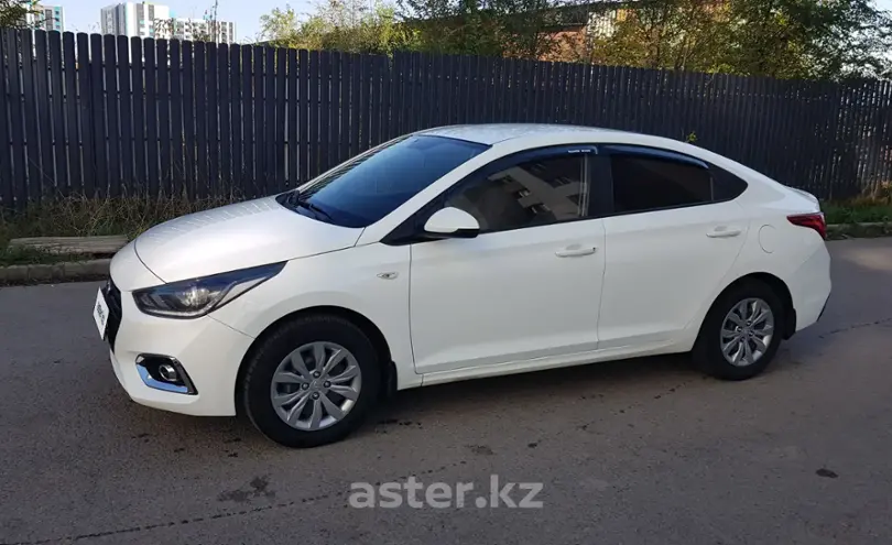 Hyundai Accent 2018 года за 7 000 000 тг. в Алматы