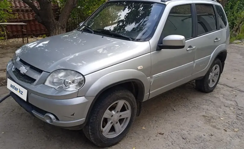 Chevrolet Niva 2015 года за 3 000 000 тг. в Шымкент