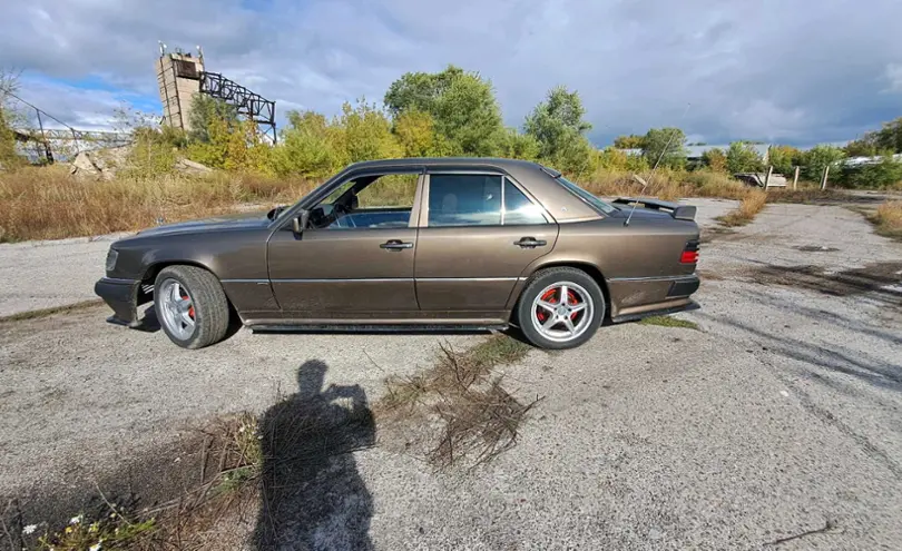 Mercedes-Benz E-Класс 1993 года за 3 000 000 тг. в Карагандинская область